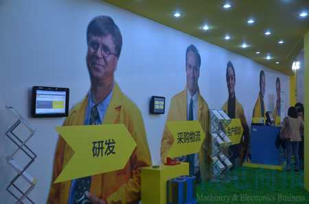 “價值鏈提案-客戶研發階段“展區展示了4個由山特維克可樂滿應用中心開發的完整零件加工工藝