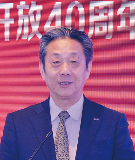 中國汽車工業協會常務副會長 董揚