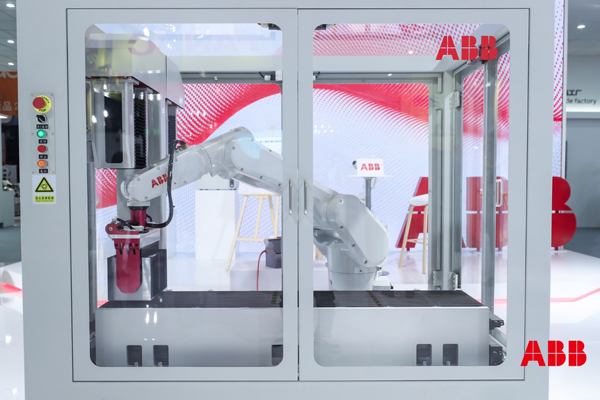 圖1 ABB IRB 1300機器人
