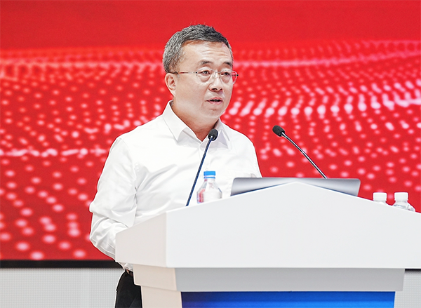 中國一汽董事、黨委副書記王國強先生致辭